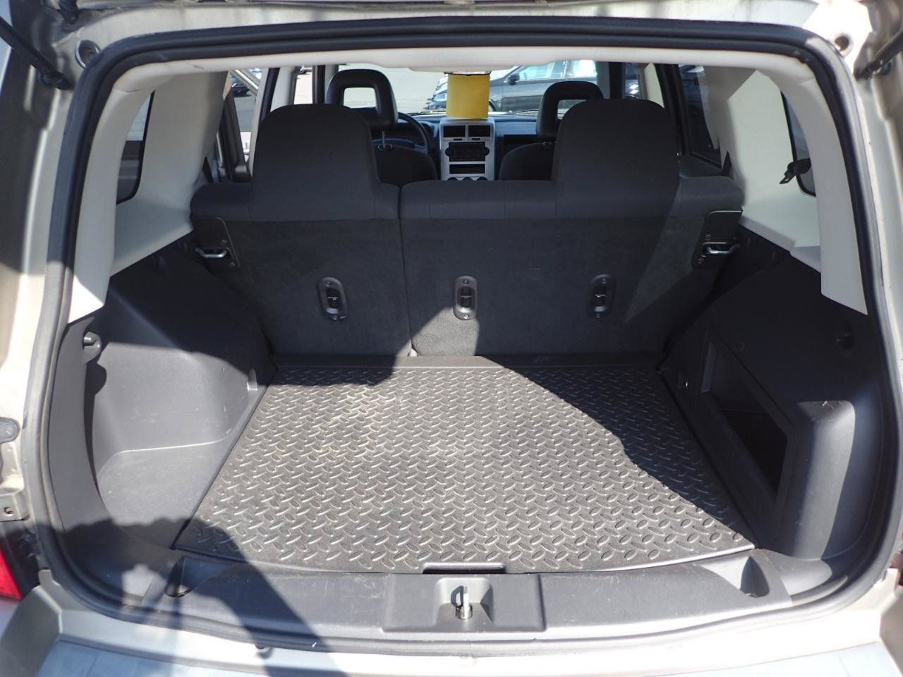 Used 2008 Jeep Patriot Sport AWD/4WD image 12
