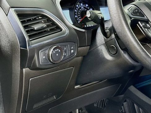 Used 2019 Ford Edge ST w/ Equipment Group 401A AWD/4WD image 10