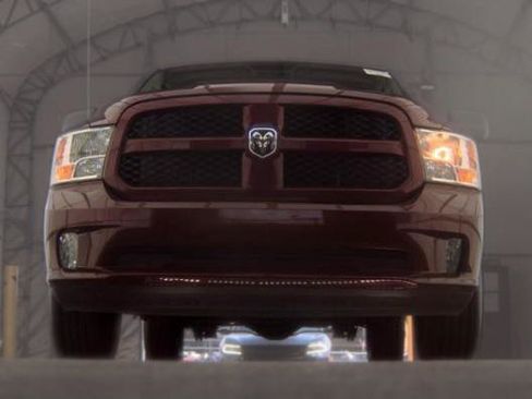 Used 2019 RAM 1500 Express RWD image 3