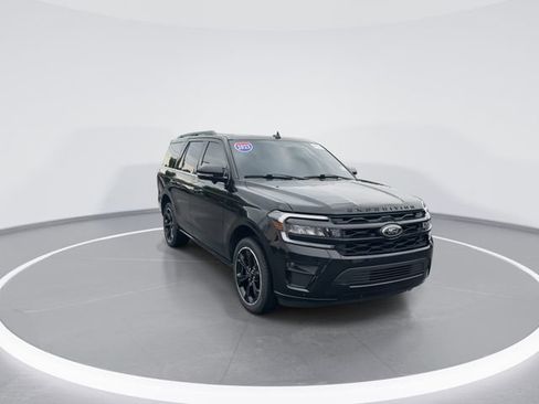 Certified 2023 Ford Expedition Limited RWD image 1