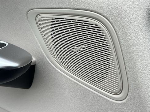 New 2026 Mercedes-Benz GLC 300 4MATIC image 43