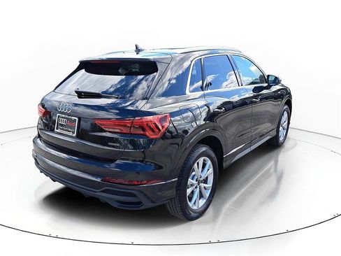 New 2025 Audi Q3 2.0T Premium image 4