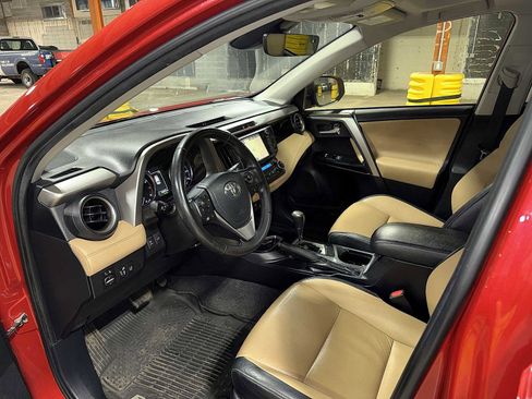 Used 2017 Toyota RAV4 Limited w/ Protection Package image 29