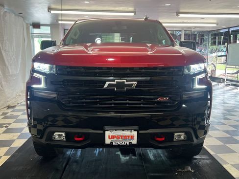 Used 2022 Chevrolet Silverado 1500 LT Trail Boss w/ Bed Protection Package AWD/4WD image 2