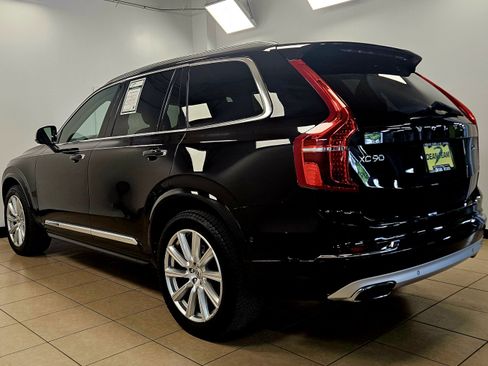 Used 2017 Volvo XC90 T6 Inscription w/ Vision Package image 5