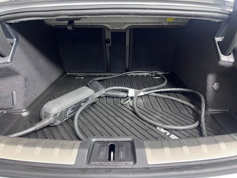 Used 2023 Audi e-tron GT Premium Plus image 21