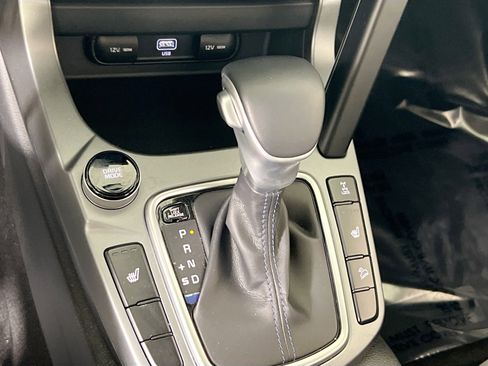 Used 2021 Kia Seltos S image 16