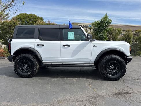 Certified 2022 Ford Bronco Wildtrak image 7