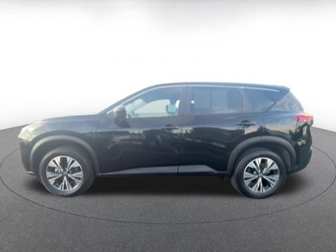 Used 2023 Nissan Rogue SV image 9