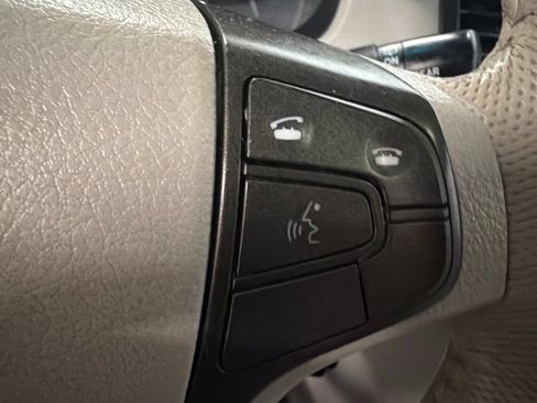 Used 2012 Toyota Sienna XLE AWD/4WD image 20