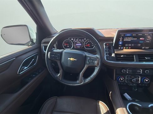 Used 2021 Chevrolet Suburban High Country image 17