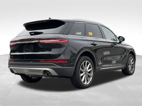 Used 2022 Lincoln Corsair AWD w/ Premium Package image 9