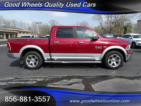 Used 2014 RAM 1500 Laramie w/ Convenience Group AWD/4WD image 4