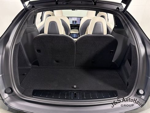 Used 2026 Tesla Model X Plaid AWD/4WD image 33