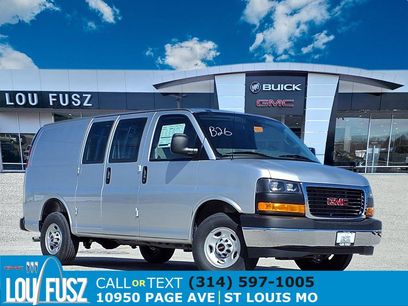 New 2026 GMC Savana 3500 Work Van w/ Driver Convenience Package