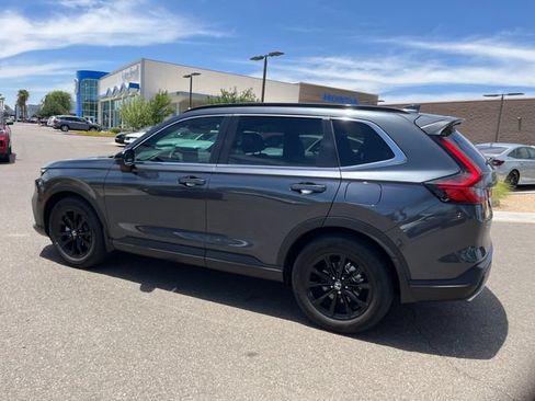Certified 2025 Honda CR-V Sport-L image 4