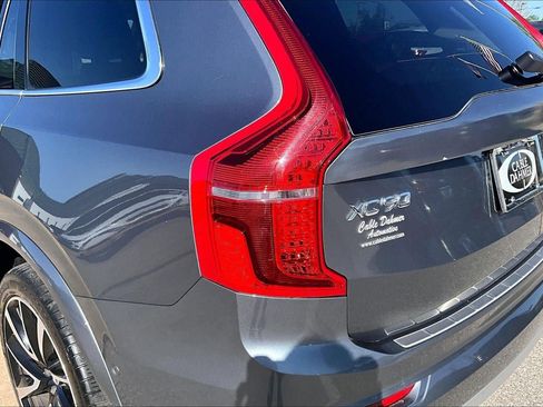 Used 2018 Volvo XC90 T6 Momentum w/ Convenience Package image 23