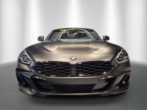 New 2026 BMW Z4 M40i RWD image 2