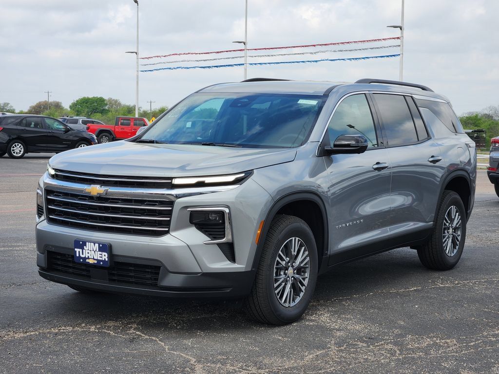 New 2026 Chevrolet Traverse LT w/ Driver Confidence Package FWD image 2