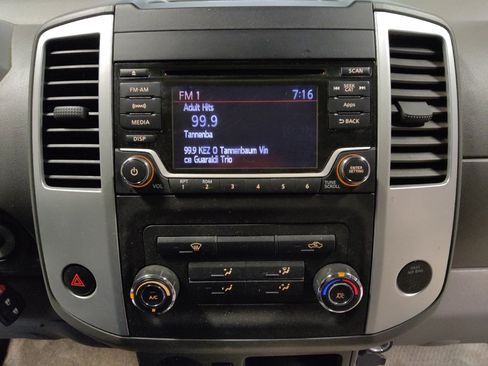 Used 2015 Nissan Frontier SV image 25