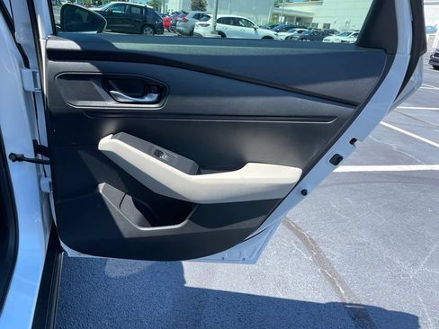 Used 2025 Honda Accord LX image 34