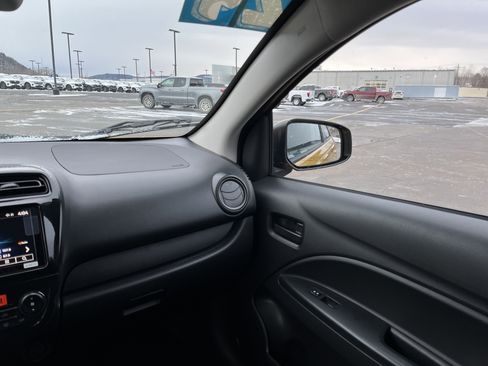 Used 2024 Mitsubishi Mirage ES image 29