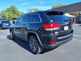 Used 2019 Jeep Grand Cherokee Limited w/ Luxury Group II image 4