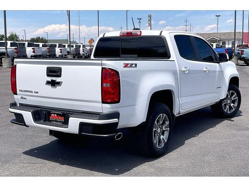 Used 2017 Chevrolet Colorado Z71 AWD/4WD image 15