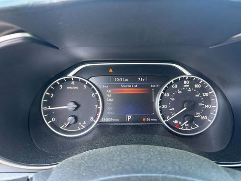 Used 2017 Nissan Maxima 3.5 SV image 18