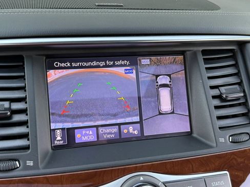 Used 2018 INFINITI QX80 2WD w/ Driver Assistance Package image 22