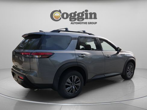 New 2026 Nissan Pathfinder SV AWD/4WD image 3