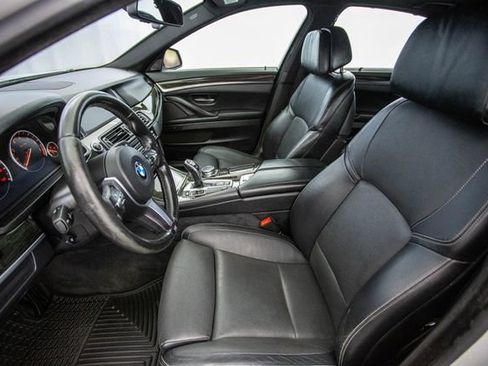 Used 2016 BMW 535i Sedan image 18