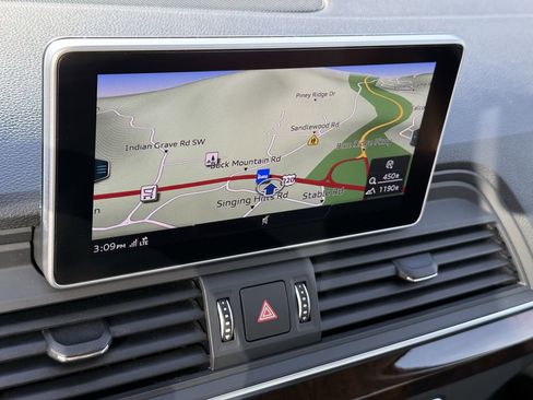 Used 2019 Audi Q5 Prestige image 23