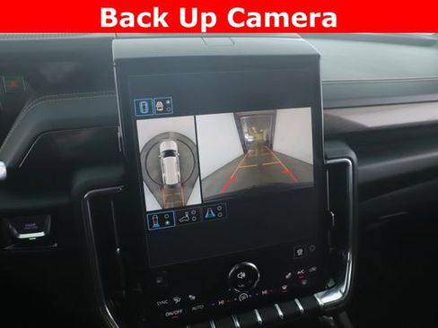 Used 2026 GMC Yukon Elevation w/ LPO, Floor Liner Package AWD/4WD image 25