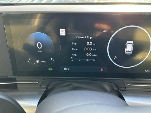 New 2026 Hyundai Kona SEL Premium image 34