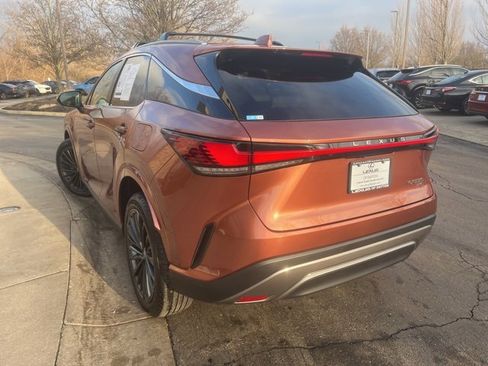 Used 2024 Lexus RX 350 Premium image 6
