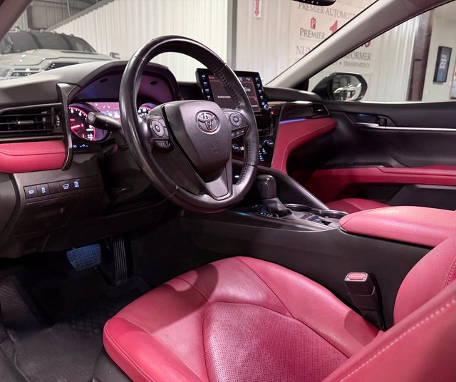 Used 2022 Toyota Camry XSE FWD image 8
