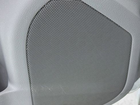 Used 2013 Toyota Camry LE image 22