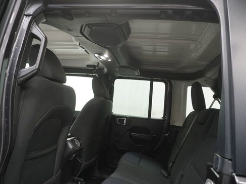 Certified 2021 Jeep Wrangler Unlimited Sport AWD/4WD image 26