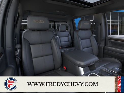 New 2026 Chevrolet Silverado 1500 High Country AWD/4WD image 18