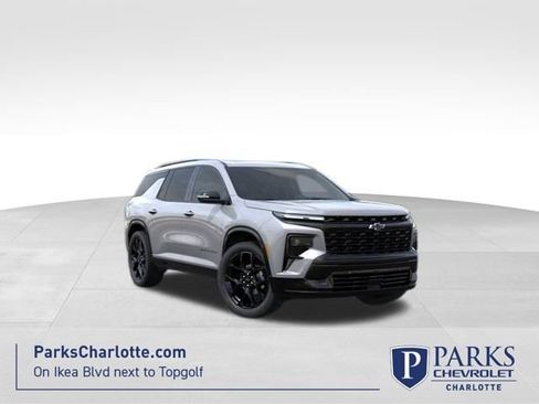 New 2026 Chevrolet Traverse RS AWD/4WD image 1