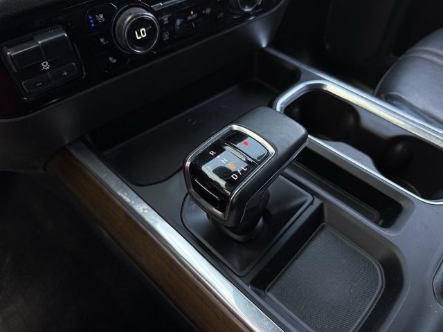 Used 2023 Chevrolet Silverado 1500 High Country w/ High Country Premium Package AWD/4WD image 21