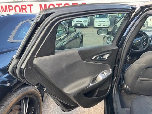 Used 2019 Chevrolet Malibu LS FWD image 12