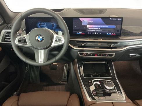 New 2026 BMW X5 sDrive40i w/ M Sport Package image 17