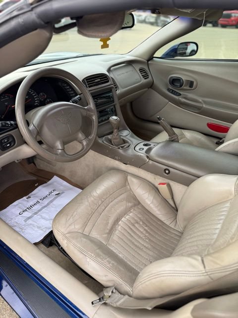 Used 2004 Chevrolet Corvette Convertible w/ Preferred Equipment Group RWD image 8