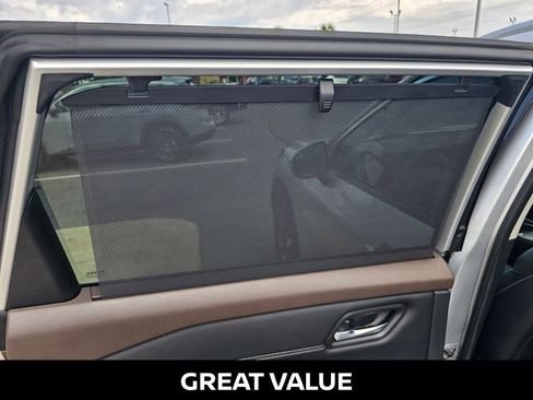 Used 2022 Nissan Rogue SL w/ SL Premium Package FWD image 17