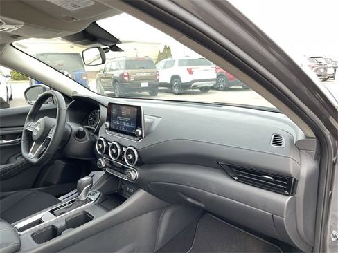 Used 2025 Nissan Sentra SV w/ All-Weather Package image 16