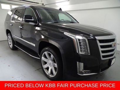 Used 2018 Cadillac Escalade Luxury