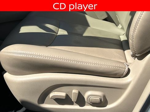 Used 2019 Nissan Pathfinder Platinum FWD image 14