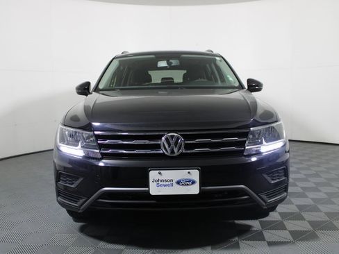 Used 2021 Volkswagen Tiguan S image 3